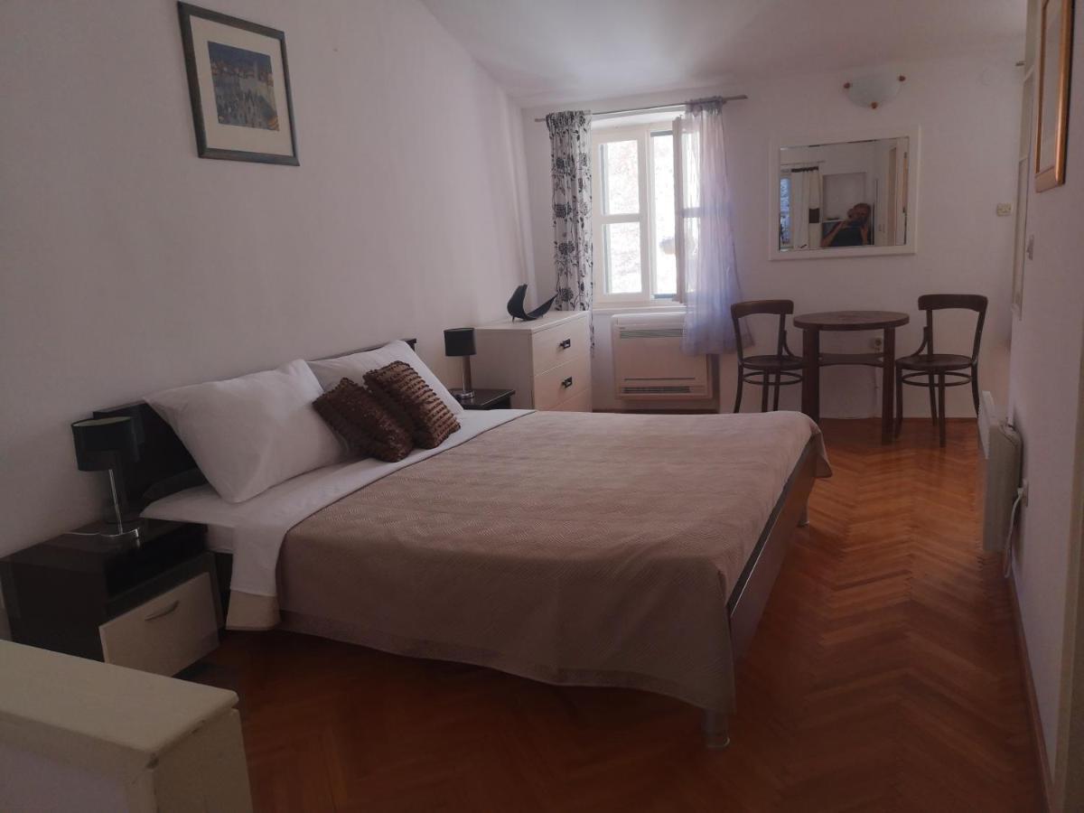Old Town E Apartments Dubrovnik Bagian luar foto